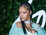 Rihanna pokušala da glasa s pasošem svog sin