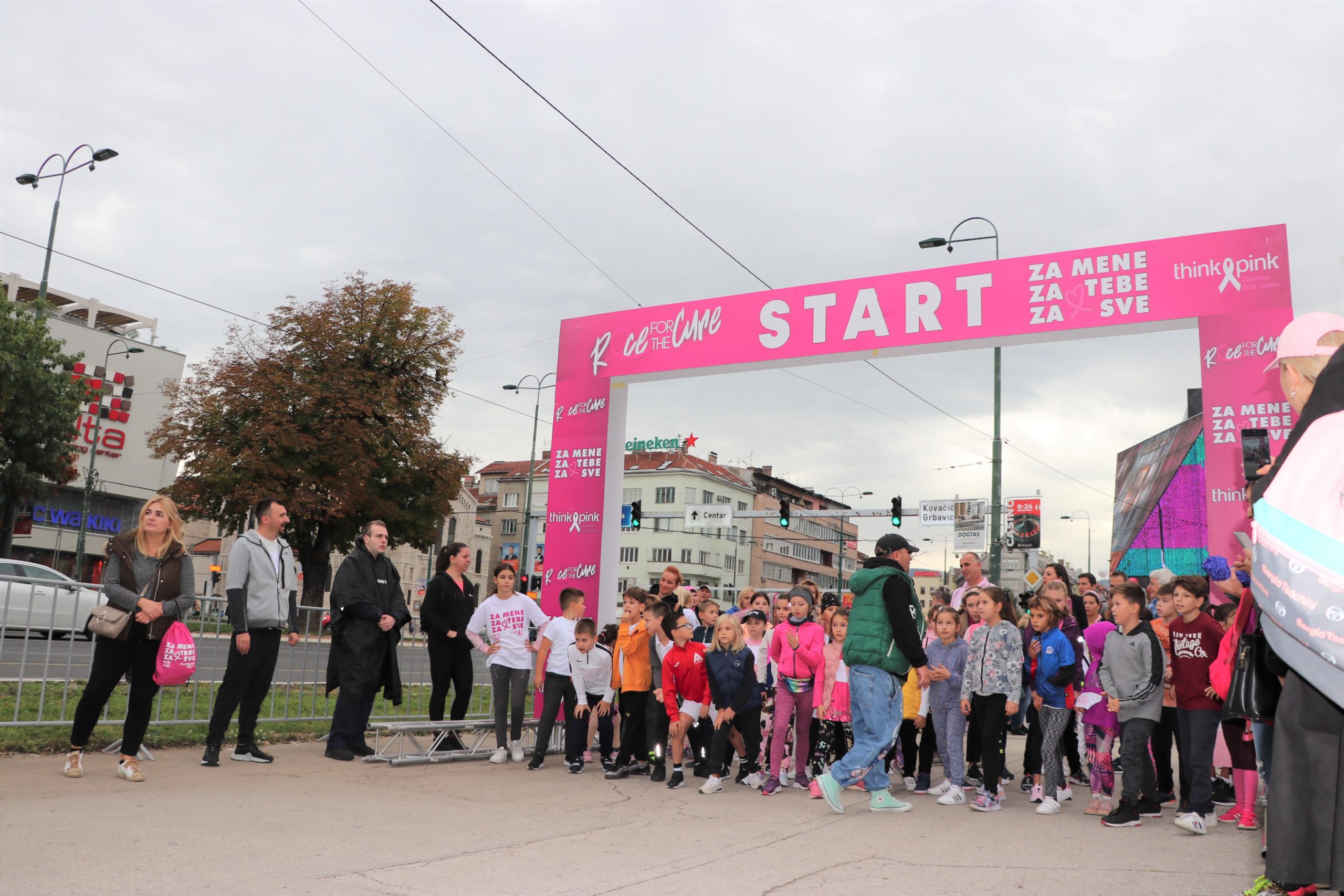 U Sarajevu održana trka/šetnja za ozdravljenje “Race For The Cure”