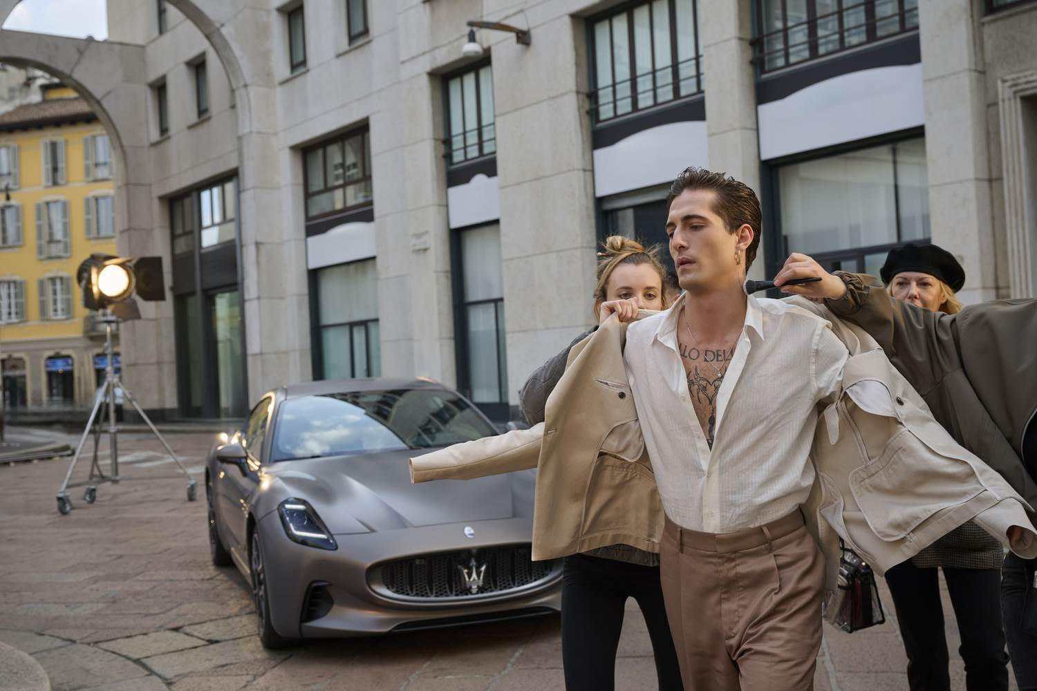 Damiano David oduševio u reklami za Maserati: “Svi žele da budu kao mi”