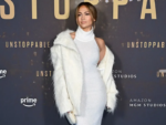 Jennifer Lopez se crvenim tepihom prošetala u društvu misterioznog muškarca