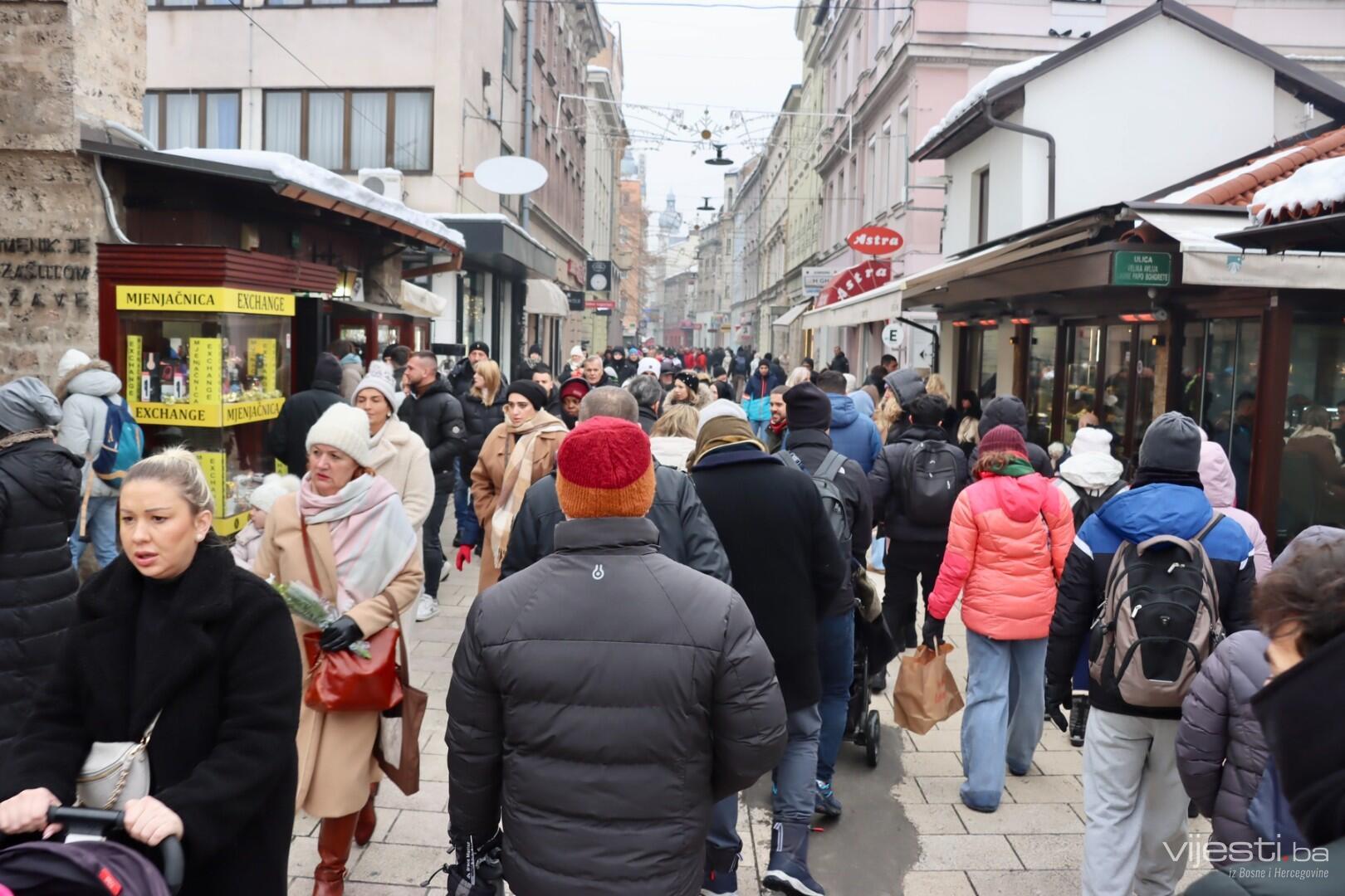 Sarajevo vrvi: Gosti iz Zagreba, Pančeva, Južne Afrike – evo šta kažu!