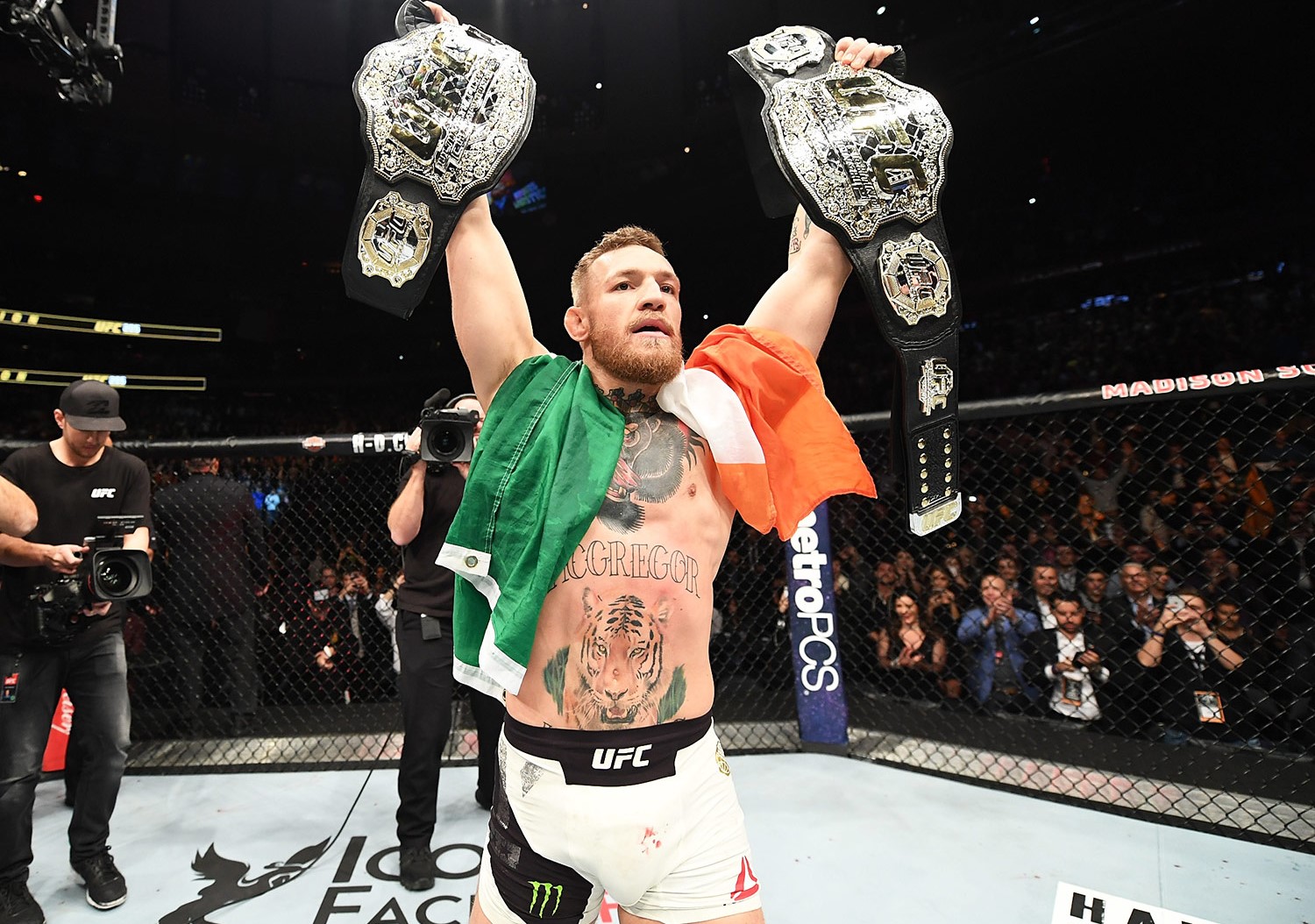 McGregor: “Nurmagomedovi bježe po ringu i bacaju se pod noge”