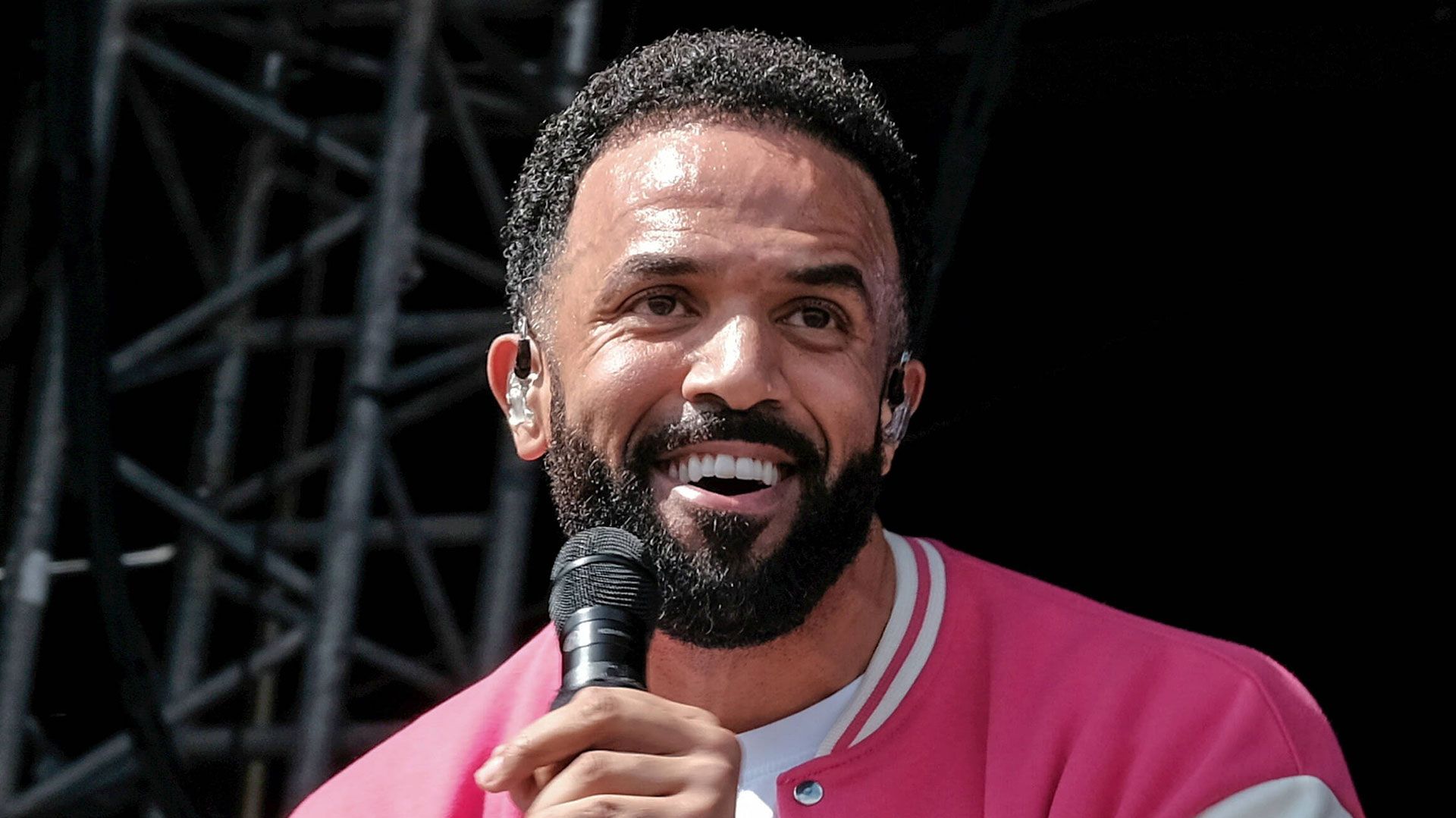 Craig David objavljuje svoju novu pjesmu “SOS” uz prateći muzički video