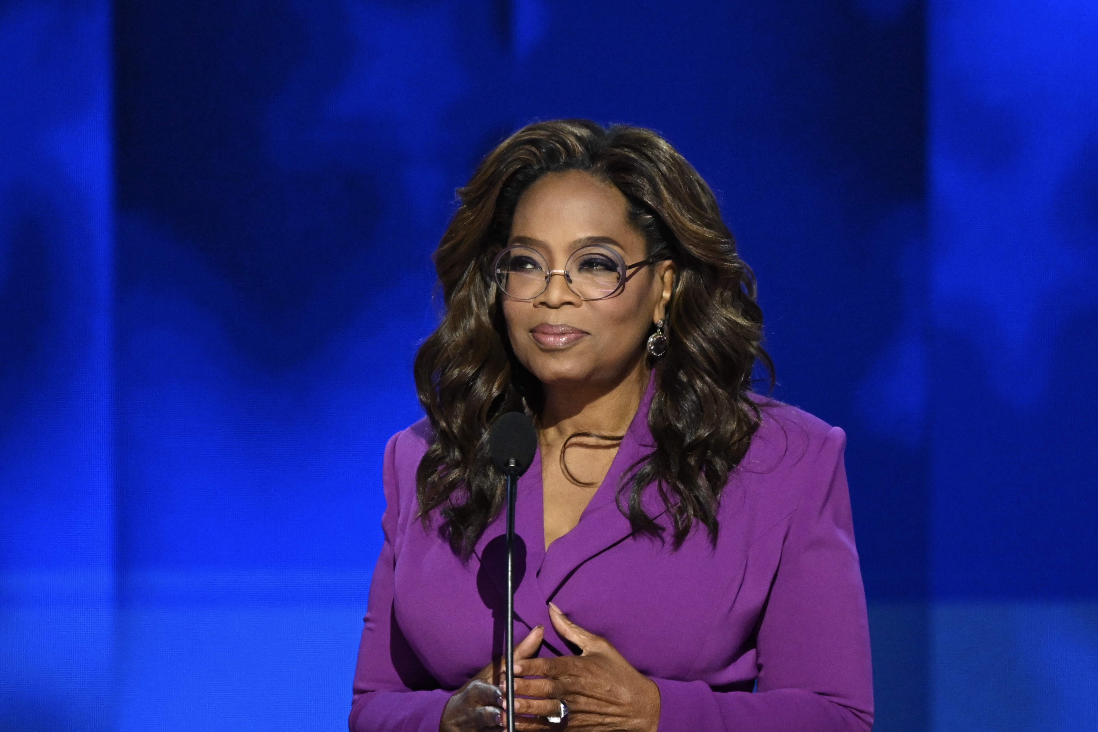 US television host and producer Oprah Winfrey speaks on the third day of the Democratic National Convention (DNC) at the United Center in Chicago, Illinois, on August 21, 2024. Vice President Kamala Harris will formally accept the party's nomination for president at the DNC which runs from August 19-22 in Chicago. (Photo by Mandel NGAN / AFP) (Photo by MANDEL NGAN/AFP via Getty Images)