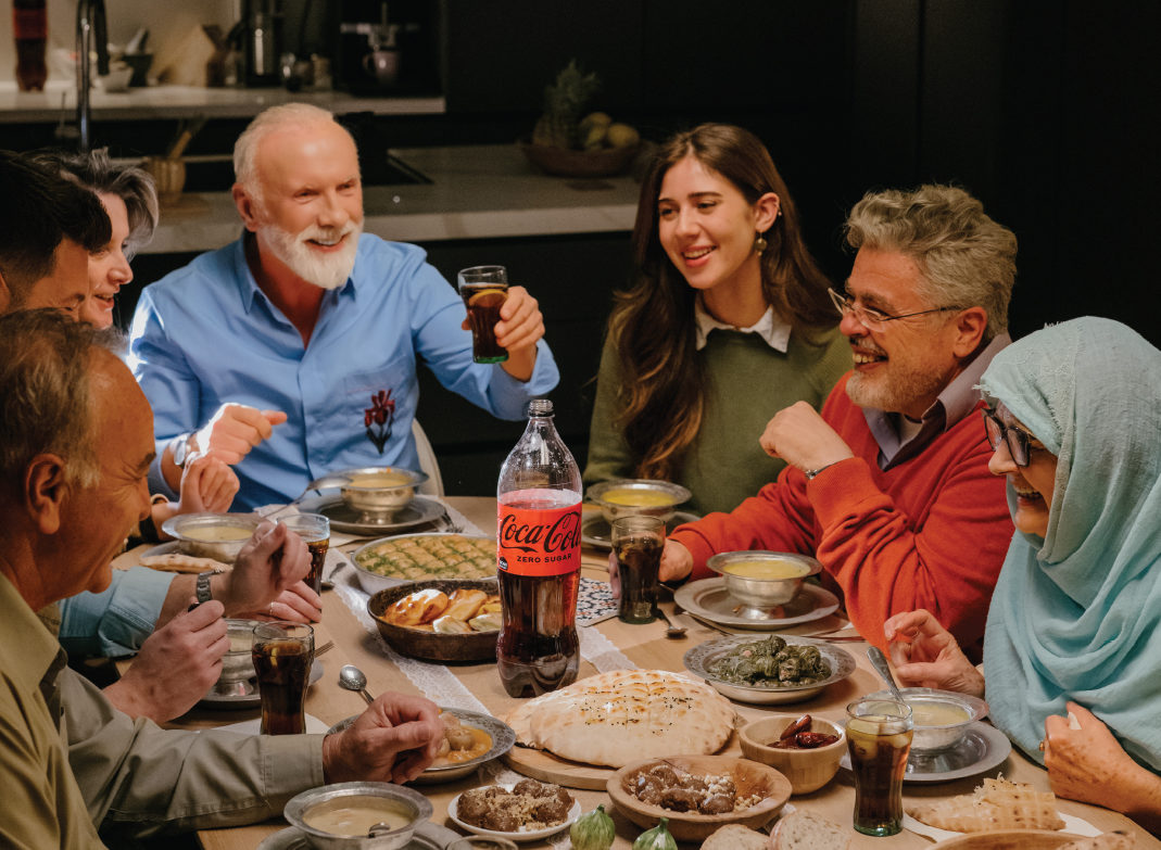 Dino Merlin i Coca-Cola u Bosni i Hercegovini ozvaničili ekskluzivnu trogodišnju saradnju: Čarolija koja povezuje generacije