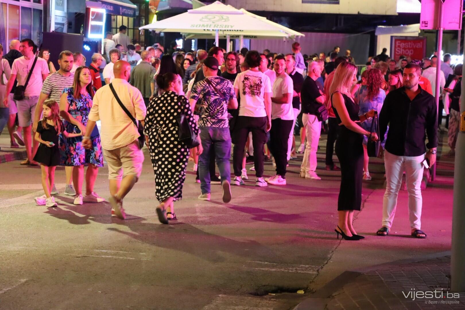 Foto/Video: Noćni život na vrhuncu tokom SFF-a