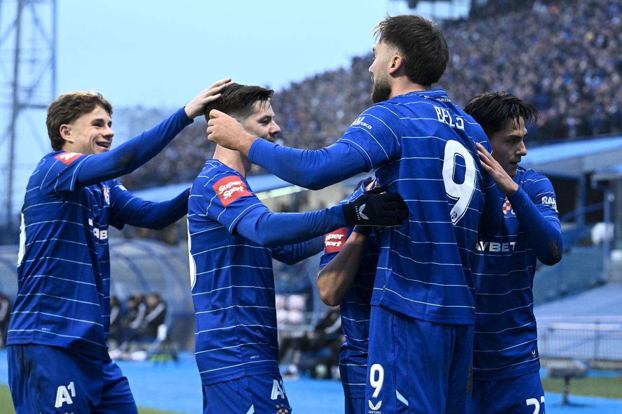 Dinamo na Maksimiru s Betisom, Zvezda u gostima kod Sturma