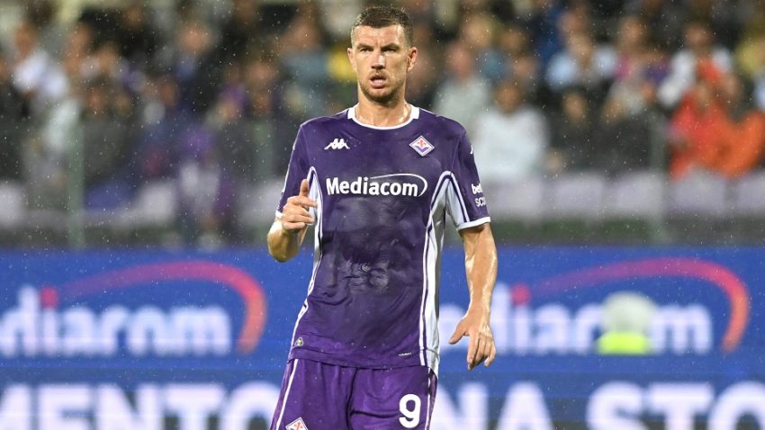 Džeko napušta Fiorentinu, ali ostaje u Italiji?