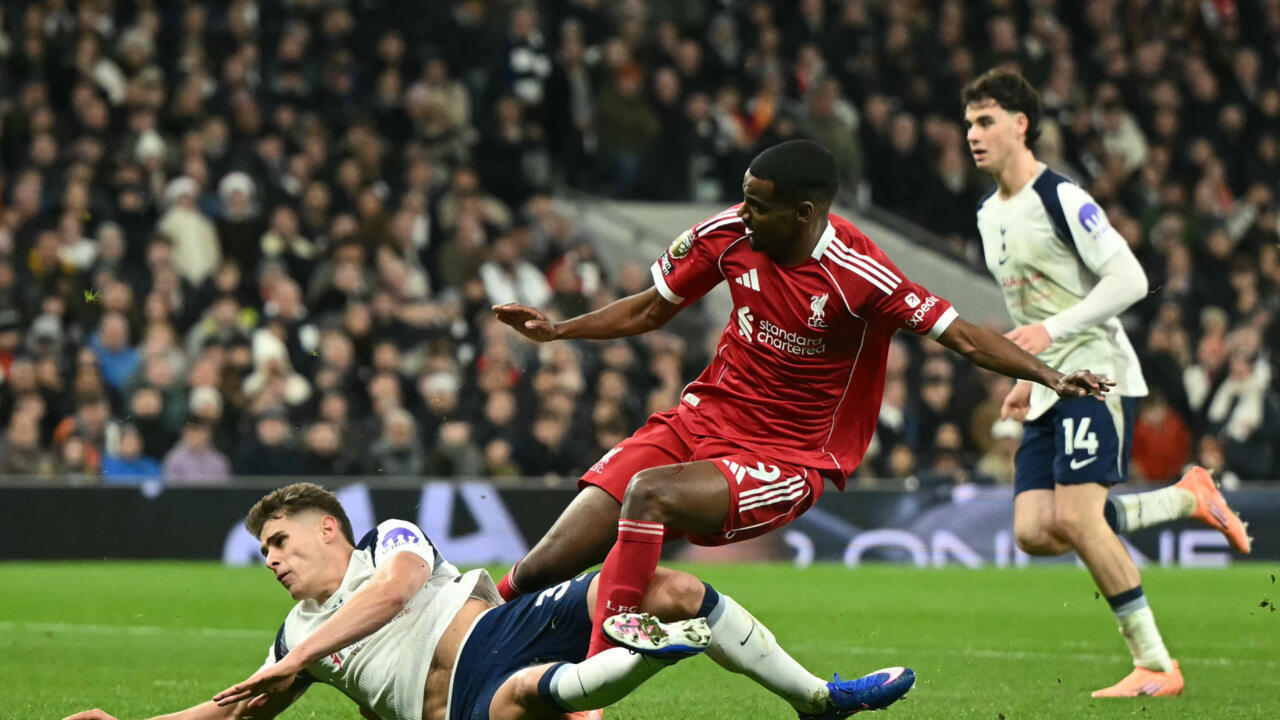 Isak doživio prijelom noge, čeka ga duža pauza