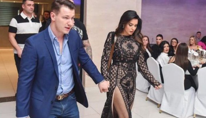 08c43922-8738-4337-929d-fc05a2fa8587