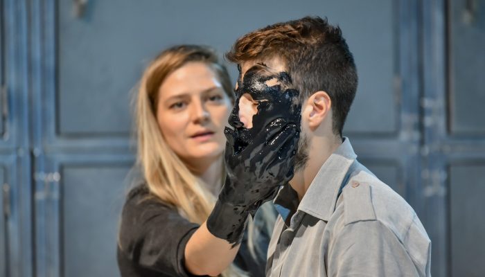 1700475527-fem-4522jpg-articles