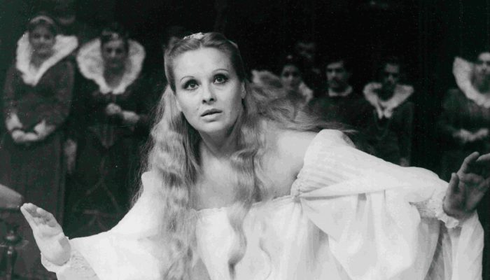 1737483059-gertruda-munitic-lucia-lucia-di-lamermoor-don