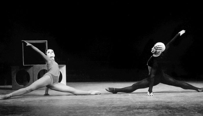 1738608766-img00126-page-31