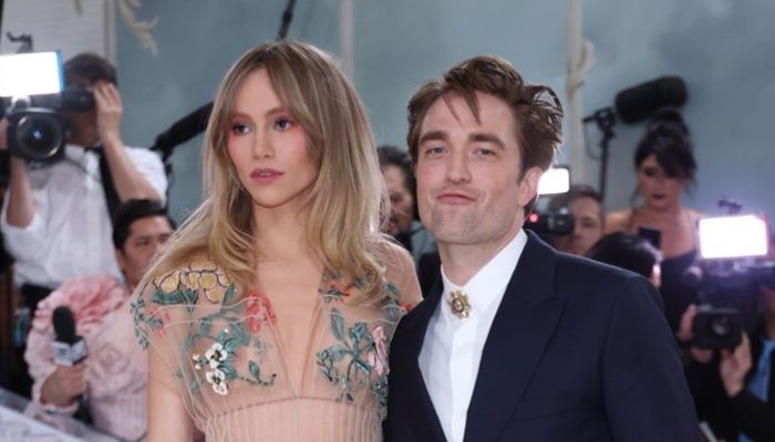 1a259635-4d8d-4b49-8249-c149f063bde4