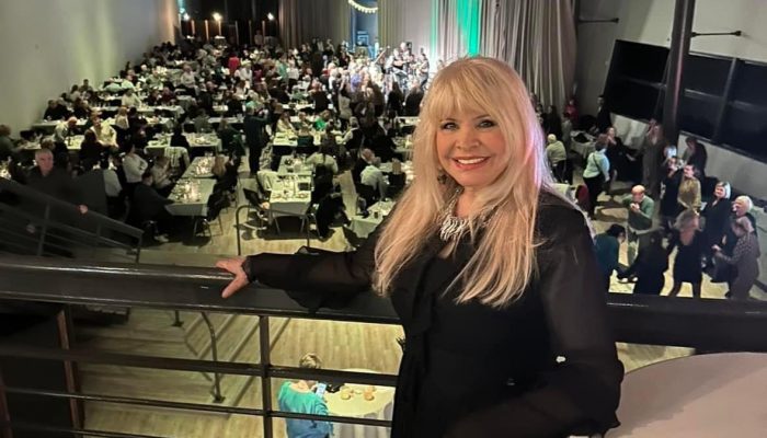 404440535_882080466616021_5541785827355624218_n (1)