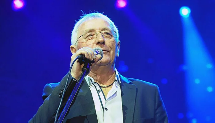 62761067-oliver-dragojevic