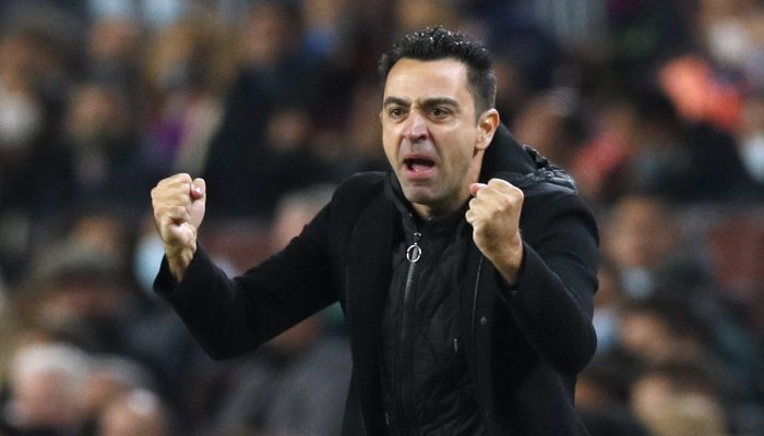 Soccer Football - LaLiga - FC Barcelona v Espanyol - Camp Nou, Barcelona, Spain - November 20, 2021 FC Barcelona coach Xavi reacts REUTERS/Albert Gea