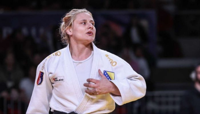 76cbf01f-f855-4f67-80c2-f074f43b289c