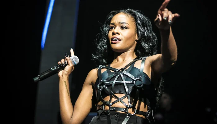 Azealia-Banks-2014-performance-billboard-1548