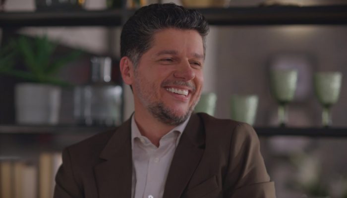 MV5BZGFiNWE5MDAtZmVkOS00NDRjLTljODQtMWUzNjAwMmQ4MGRjXkEyXkFqcGc@._V1_