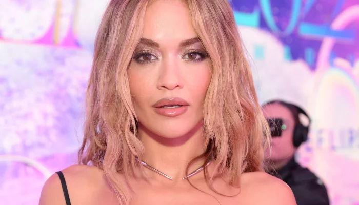 RITA ORA WINNER 081122 DSC_2361_SQ