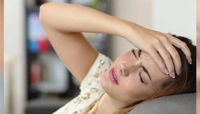 beyin-kanamasinin-belirtileri-nelerdir-beyin-kanamasindan-nasil-korunuruz-G4ue