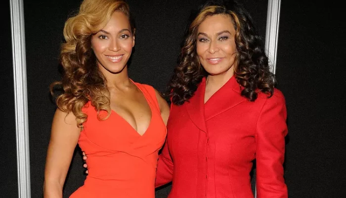 beyonce-tina-081594ff13dc4d27a264062a6fa1f88a