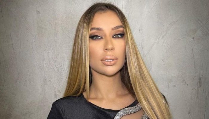 de5b545c-c7fe-4573-bdd4-044ac8a75e31