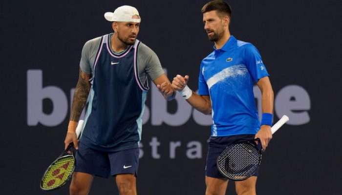 djokovic-i-kyrgios-u-ludoj-atmosferi-slavili-na-startu-turnira-u-brisbaneu-djokovic-krygioas_6772789d87bd1