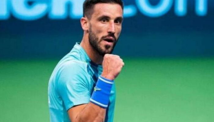 dzumhur-u-polufinalu-santo-dominga-dzumhur_66bee6ba40b4c