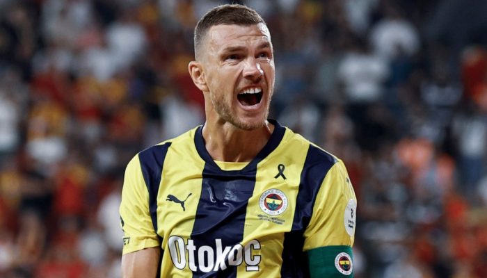 edin-dzeko-fenerbahce2-1724057034-145444