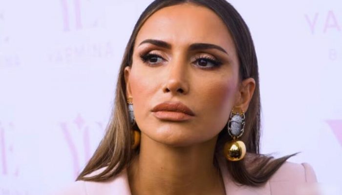 emina-jahovic-oktobar