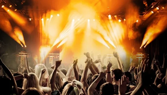 event-party-3005668_640