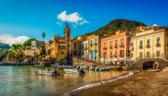 ferryscanner-destination-pages-italy-lipari-5