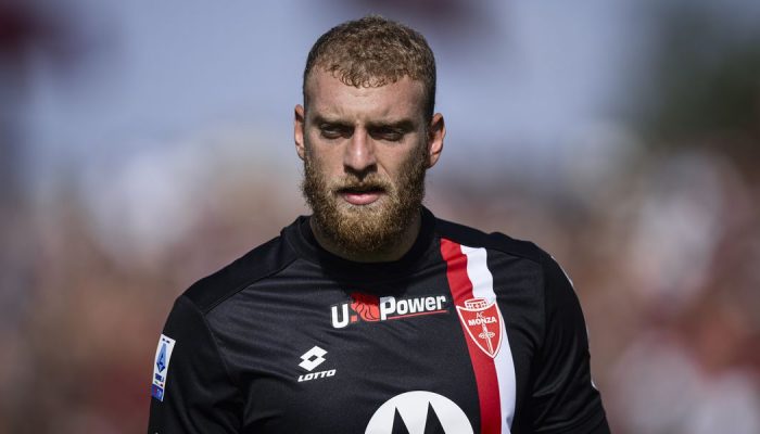 Foto: Blackwhitereadallover