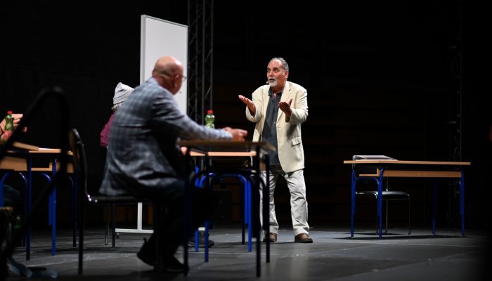 iz predstave 01 (1) (1)