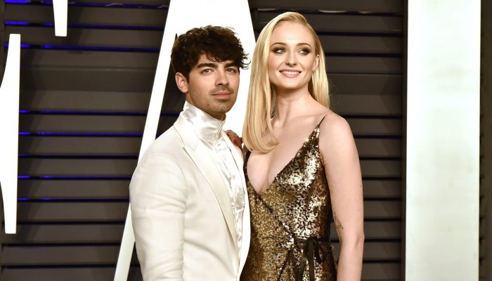 joe-jonas-and-sophie-turner-attend-the-2019-vanity-fair-news-photo-1132064135-1554128351