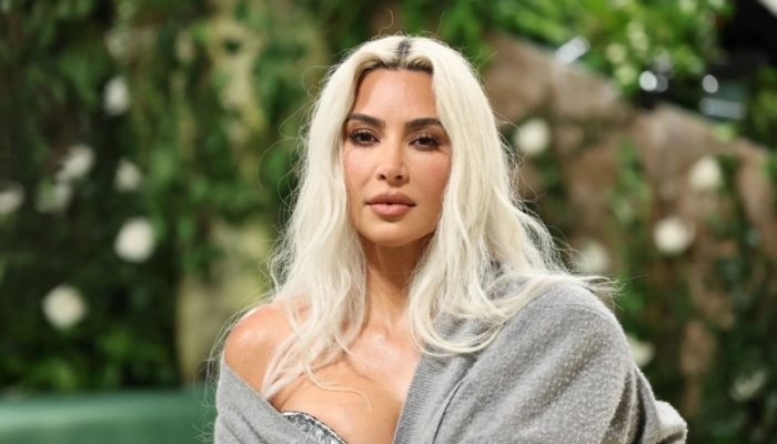 kim-kardashianjpg-1730363414-821x550