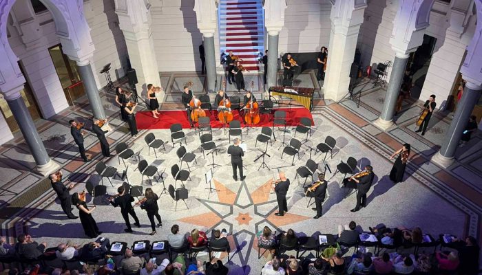 koncert-no-borders-orchestra-odusevio-publiku-u-sarajevskoj-vijecnici-koncert-no-borders-orchestra-vije-nica-2024-1-_66d8bfd588be2