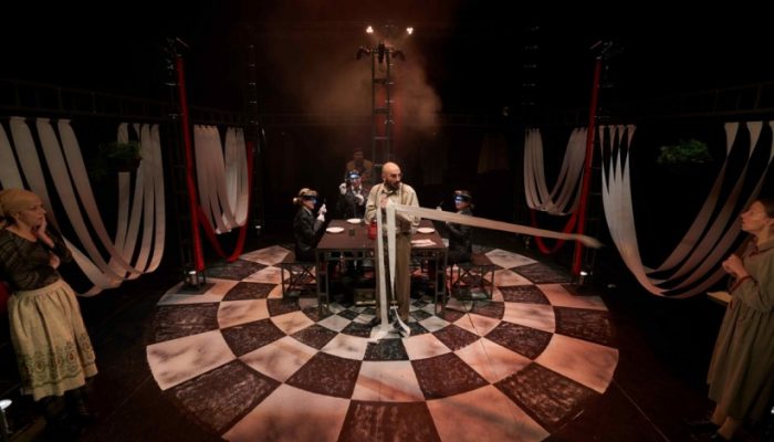 kuca-na-granici-1743598855-821x550