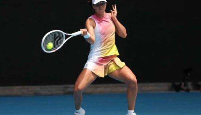 madison-keys-i-iga-swiatek-u-polufinalu-australian-opena-l-f75cc39f42892ae93a04e63f6635cc32_6790a7228b0d2