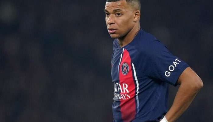mbappe-najavio-psg-u-da-zeli-da-ode-na-kraju-sezone-1708016402024-3703e3d9-9c24-4311-a240-0b16873db66a_65ce55109bb42