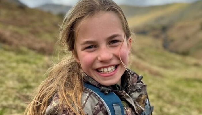 nova-fotografija-charlotte-odusevila-fanove-prava-kopija-williama-charlotte_6815ef573c0ca