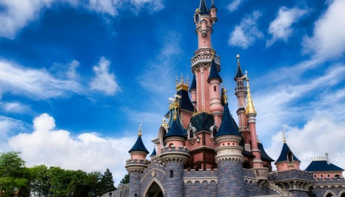 pexels-travel-with-lenses-734723610-30560377-1752156417-821x550