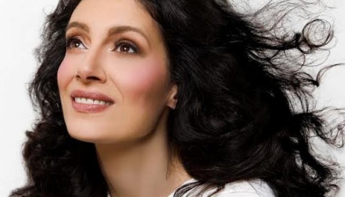 single_652x435_1420722875doris