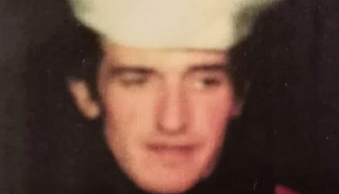 sjecanje-iz-mladosti-prepoznajete-li-poznatog-glumca-sa-ove-fotografije-fb_67497354aedf9