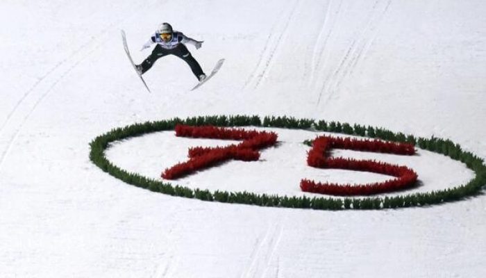 slovenacki-skakac-slavio-u-oberstdorfu-sedma-pobjeda-u-svjetskom-kupu-102242-tan2025-01-2619152129-3-f_67973584b7f64